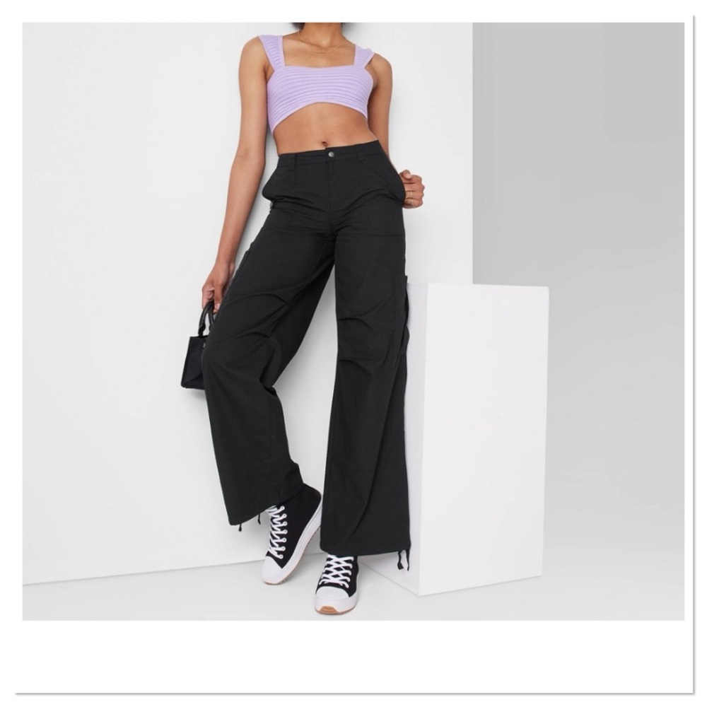Women’s Mid-Rise Parachute Pants Wild Fable
